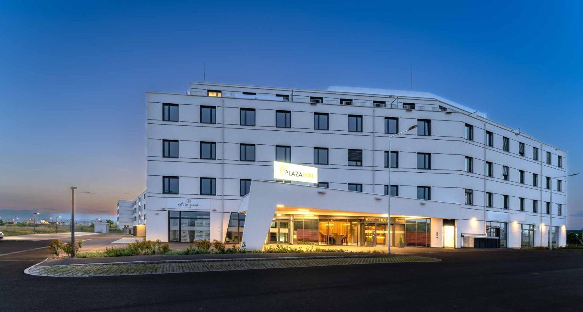 Plaza Inn Wiener Neustadt, BW Signature Collection Экстерьер фото