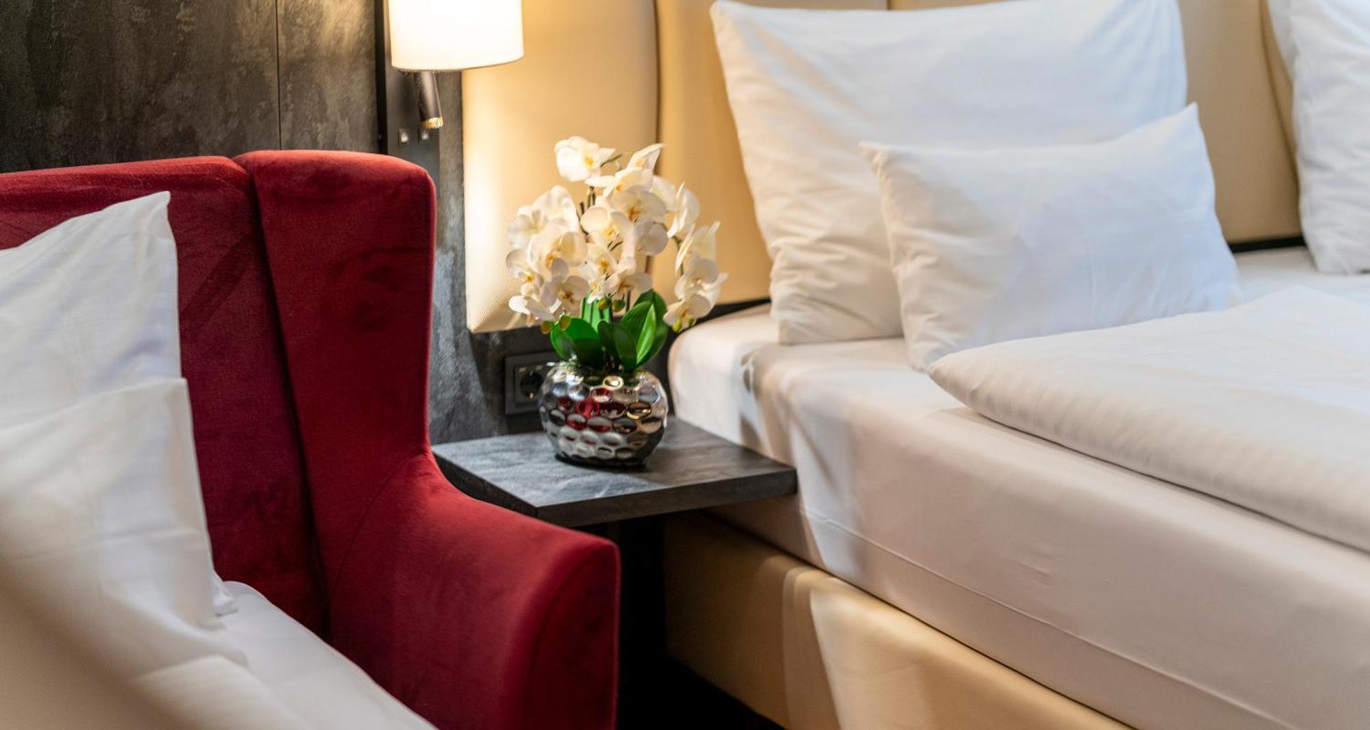 Plaza Inn Wiener Neustadt, BW Signature Collection Экстерьер фото