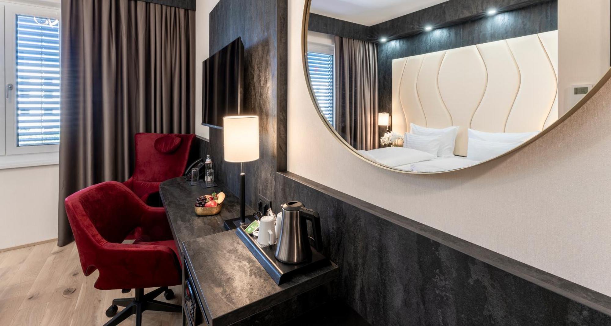 Plaza Inn Wiener Neustadt, BW Signature Collection Экстерьер фото